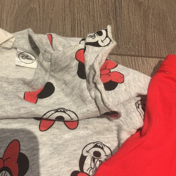 HM. Baby girl Minnie Mouse 2 piece outfit. Tunic with ruffle sleeve. Size 6-9m - Picture 3 of 4